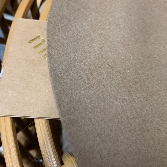 Anthropologie Maradji hat NWT one size taupe gold trimmed - Picture 6 of 9